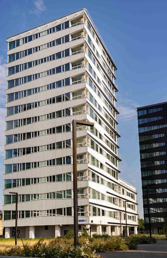 Beautiful Apartment Next To The Kalev Stadium Tallin Exterior foto