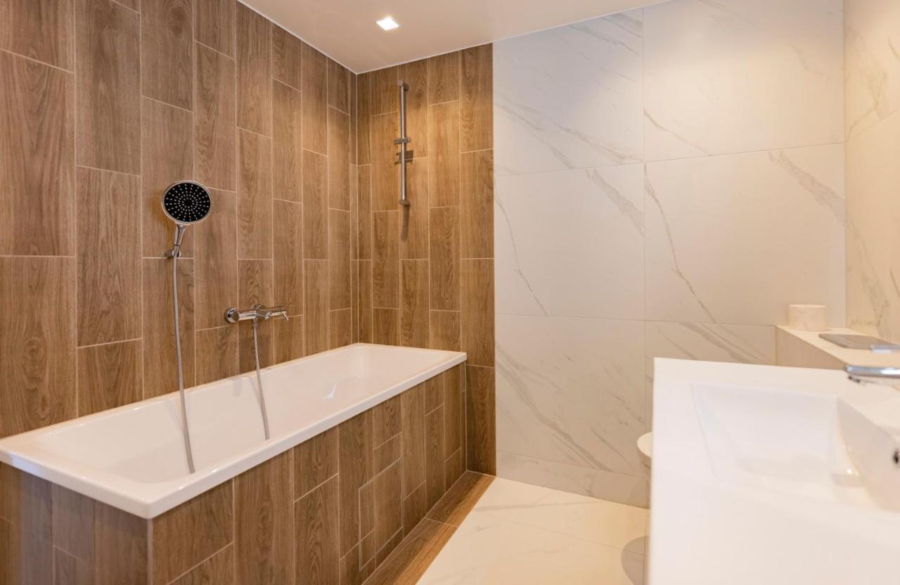 Beautiful Apartment Next To The Kalev Stadium Tallin Exterior foto