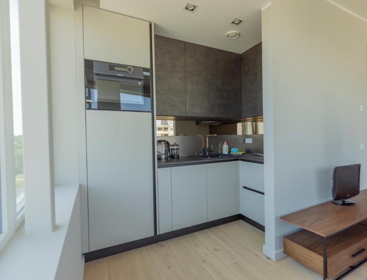 Beautiful Apartment Next To The Kalev Stadium Tallin Exterior foto